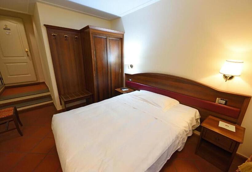 Номер Стандарт Индивидуальный, Relais La Corte Di Cloris