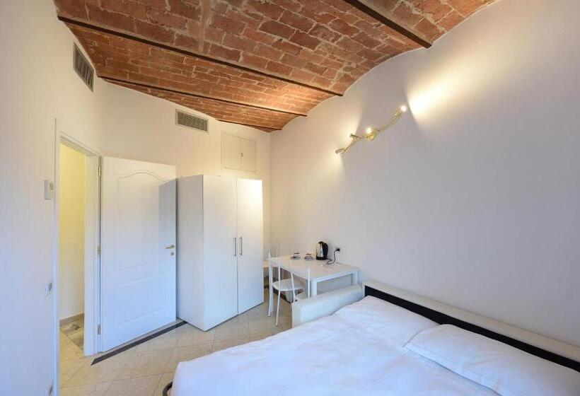 Полулюкс, Relais La Corte Di Cloris