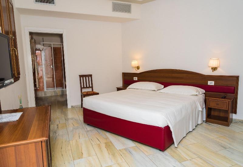 Полулюкс, Relais La Corte Di Cloris