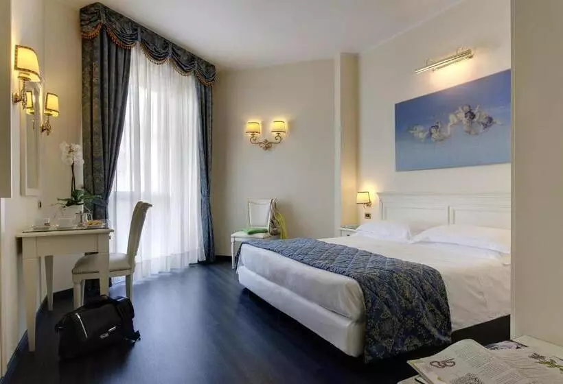 Superior-huone, Panoramic Hotel Plaza