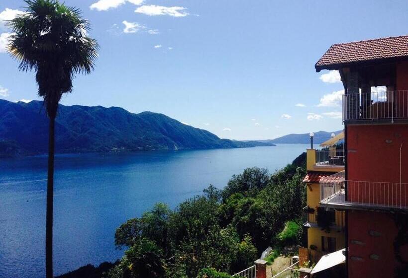 غرفة قياسية مطلّة علي البحيرة, Residenza Erbaluna