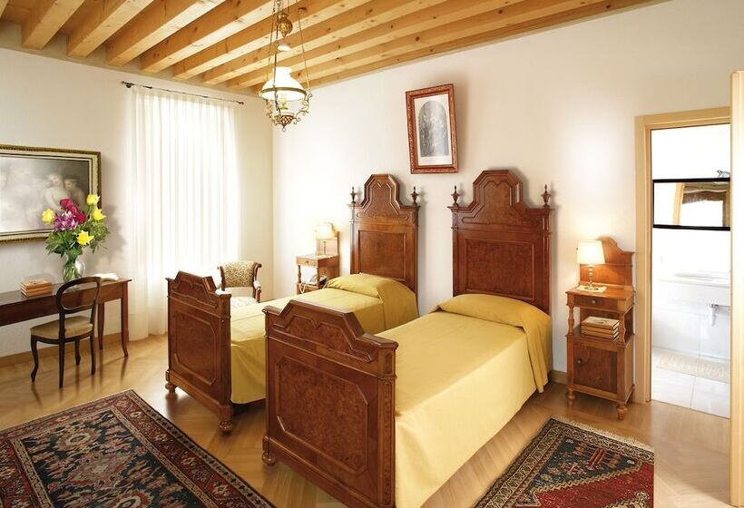 Полулюкс, Villa Busta