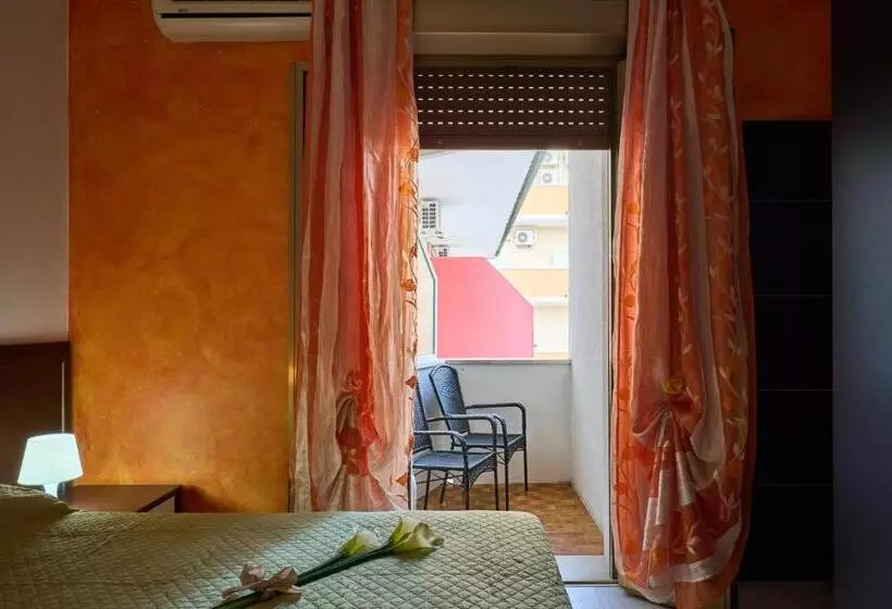 バルコニー付きスタンダードルーム, Villa Del Mar