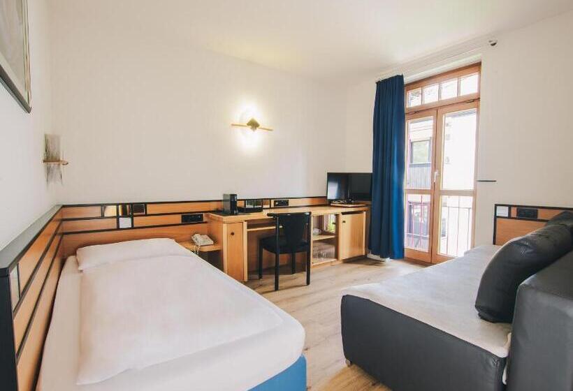 Quarto Estandar Individual, Villa Waldperlach By Blattl