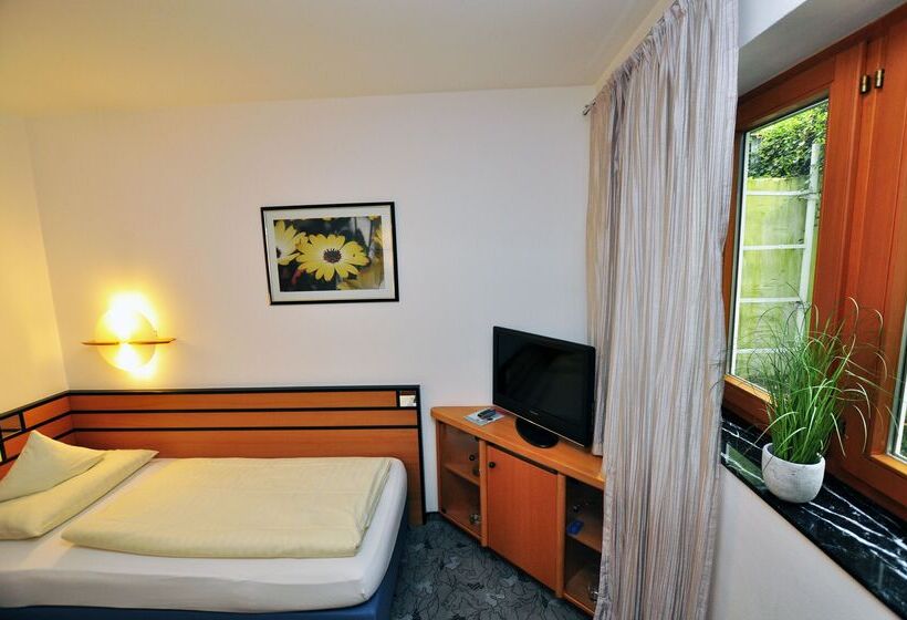 Standard-huone, Villa Waldperlach By Blattl