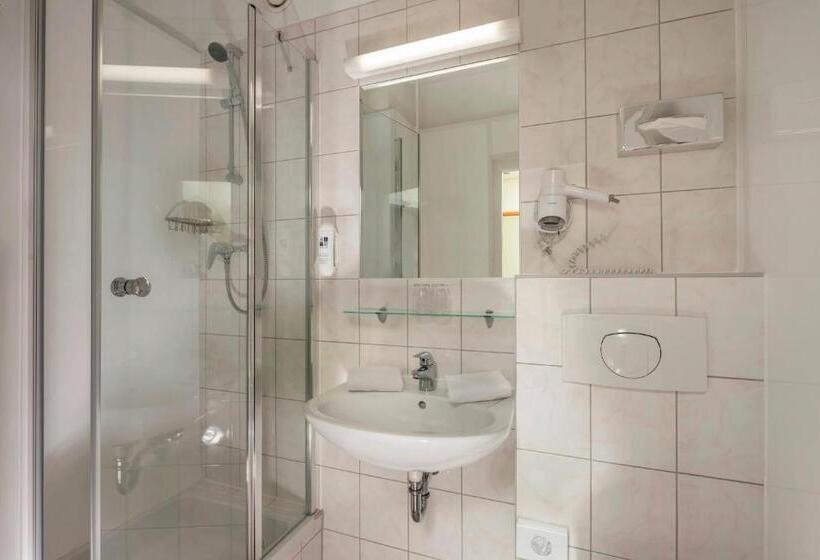 חדר משפחתי, Ahorn Berghotel Friedrichroda