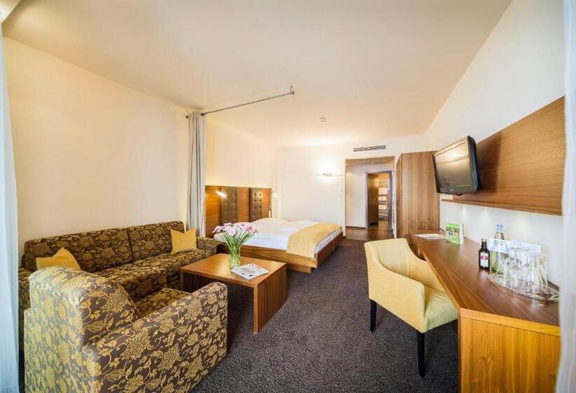 스위트, Flair Hotel Zum Schiff