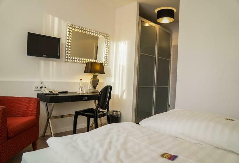 スタンダードルーム, Altes Zollhaus