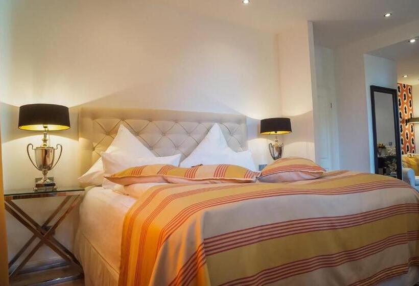 スイート, Altes Zollhaus