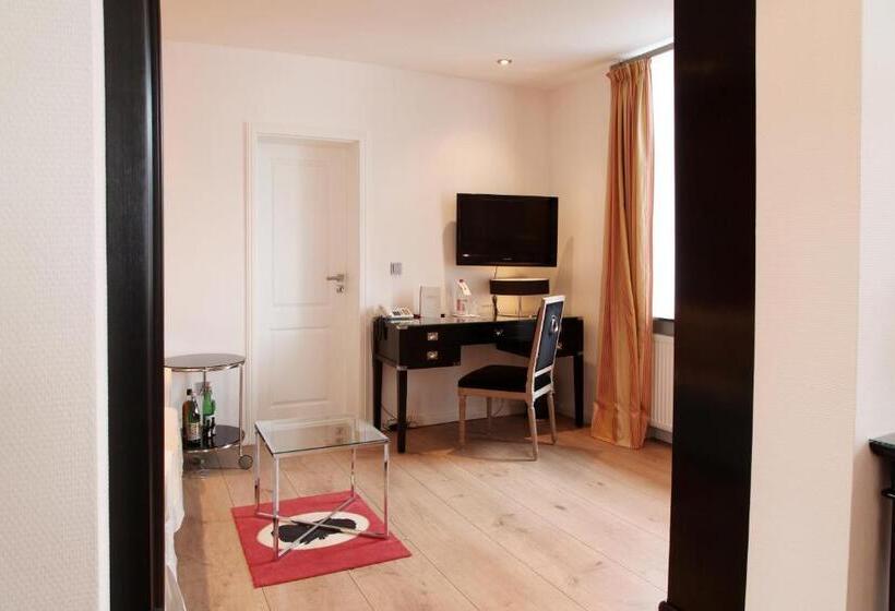 スイート, Altes Zollhaus