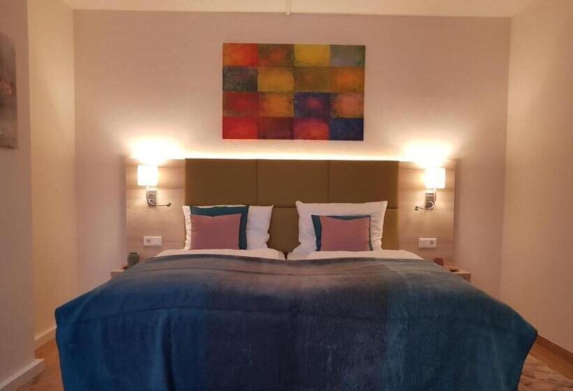 비즈니스룸, Am Kurpark