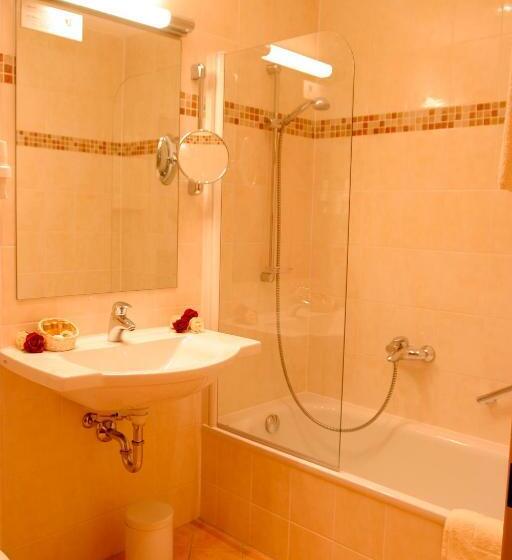 标准单人间, An Der Ilse