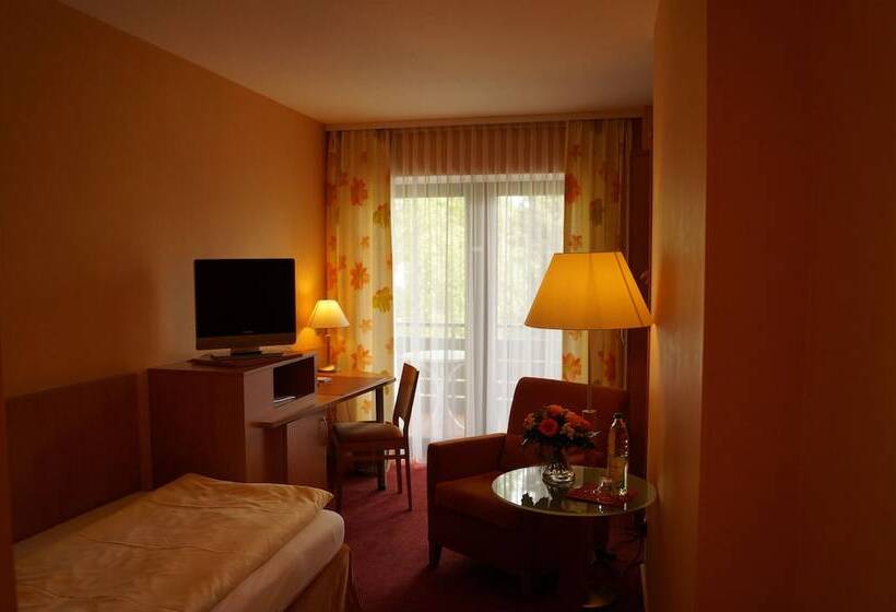 标准单人间, An Der Ilse