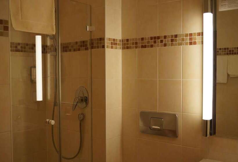 标准单人间, An Der Ilse