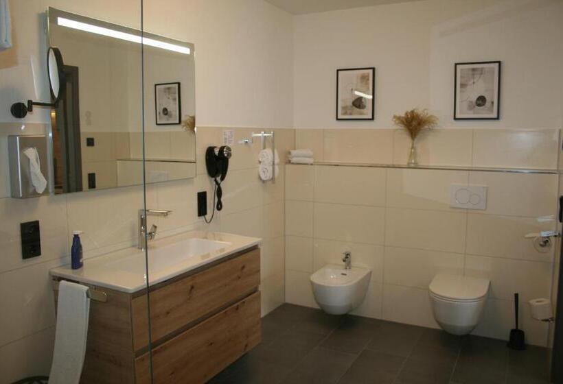 スイート(家族用), Bavaria