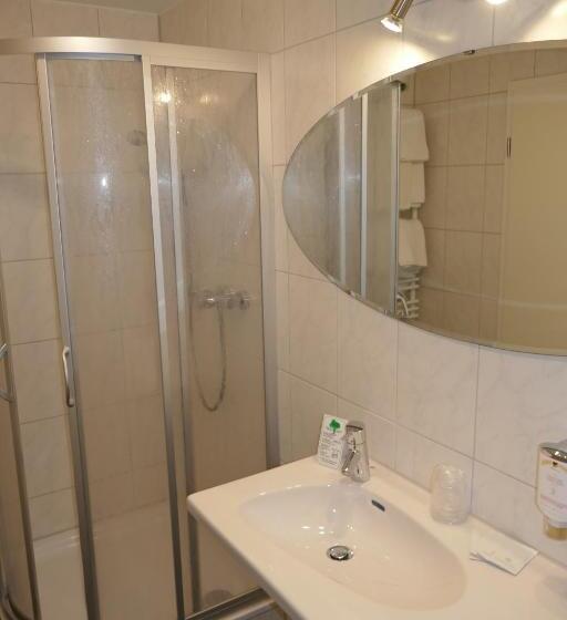 Номер Стандарт Трехместный, Bayerischer Hof