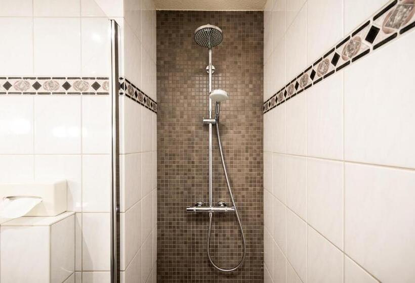 标准单人间, Diana