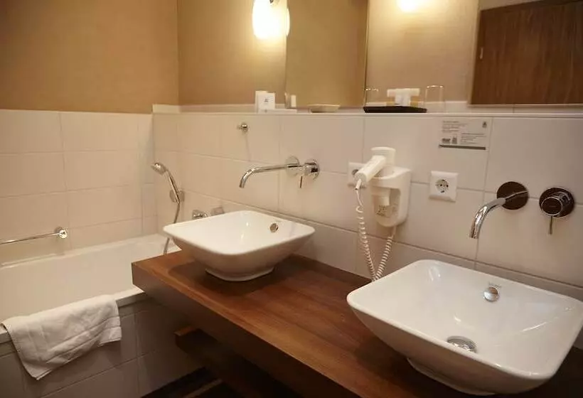 スイート, Flair Hotel Zum Schiff