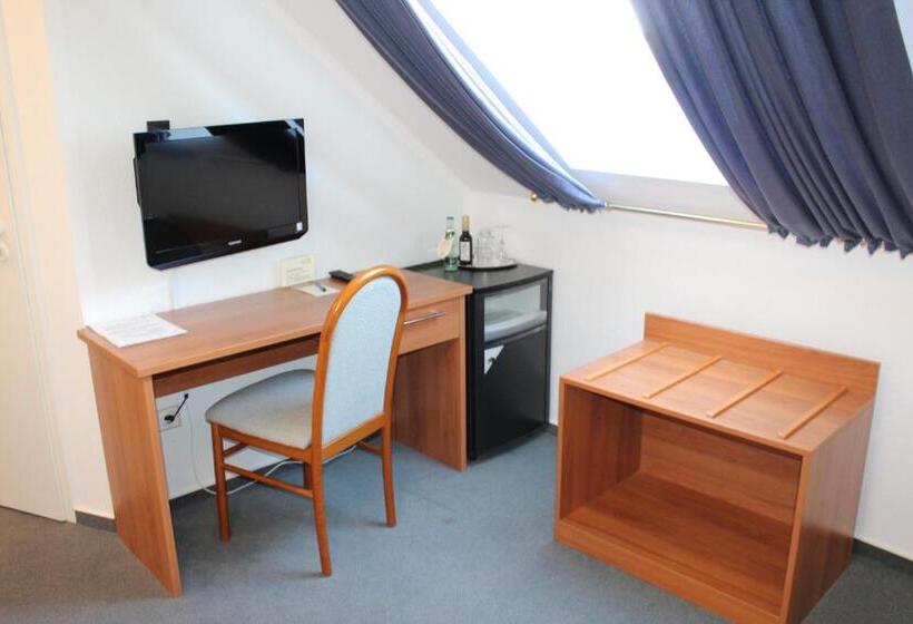 스탠다드 싱글 룸, Freye