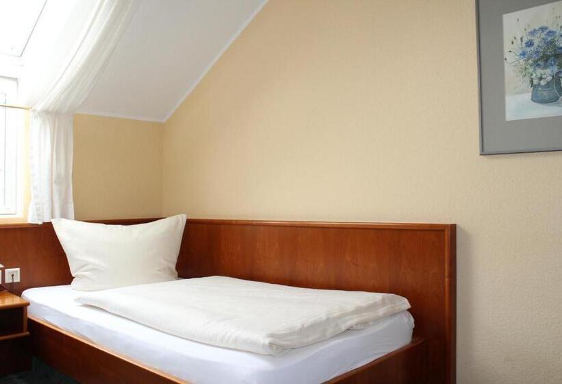 스탠다드 싱글 룸, Freye