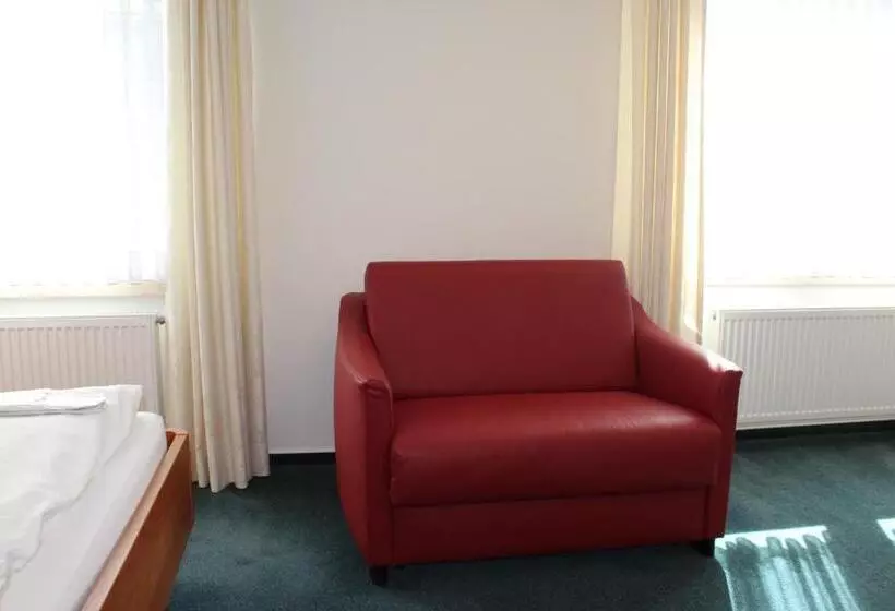 Comfort-huone, Freye