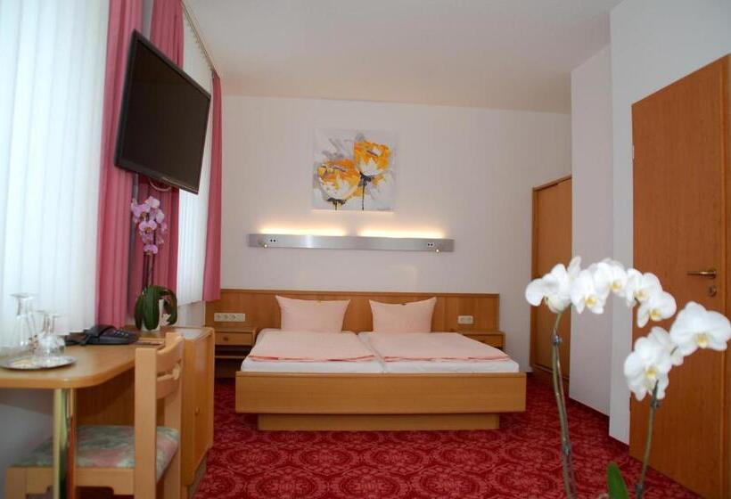 Quarto Estandar, Goldner Anker