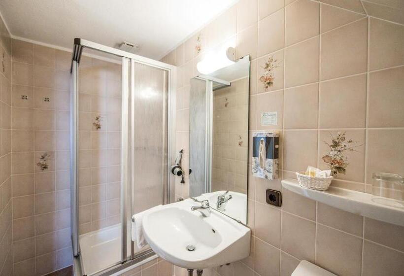 스탠다드 싱글 룸, Hanses Bräutigam