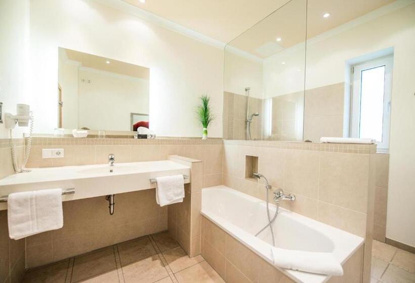 Comfort room with balcony, Hanses Bräutigam