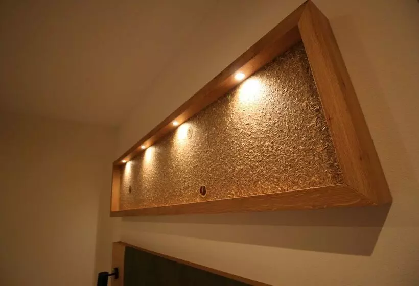 اتاق راحتی یک تخته, Hartl's Lindenmühle
