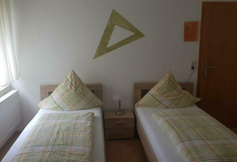 Quarto standard, Hefterwaldstüble