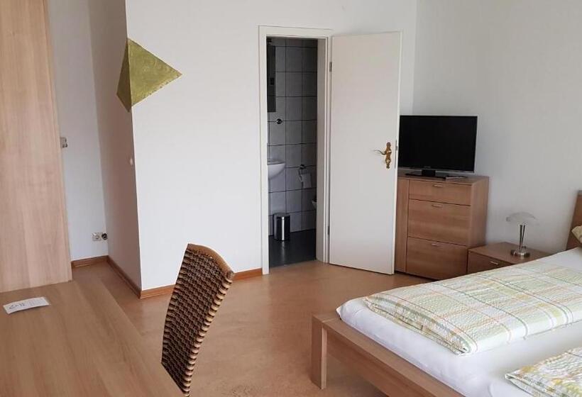 Quarto standard, Hefterwaldstüble