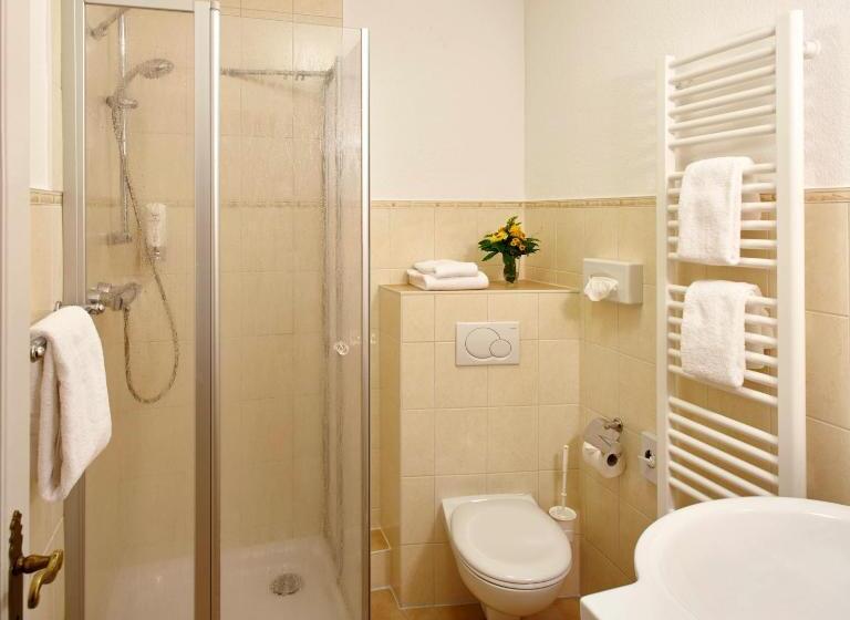 スタンダードルーム, Hof Tutsberg