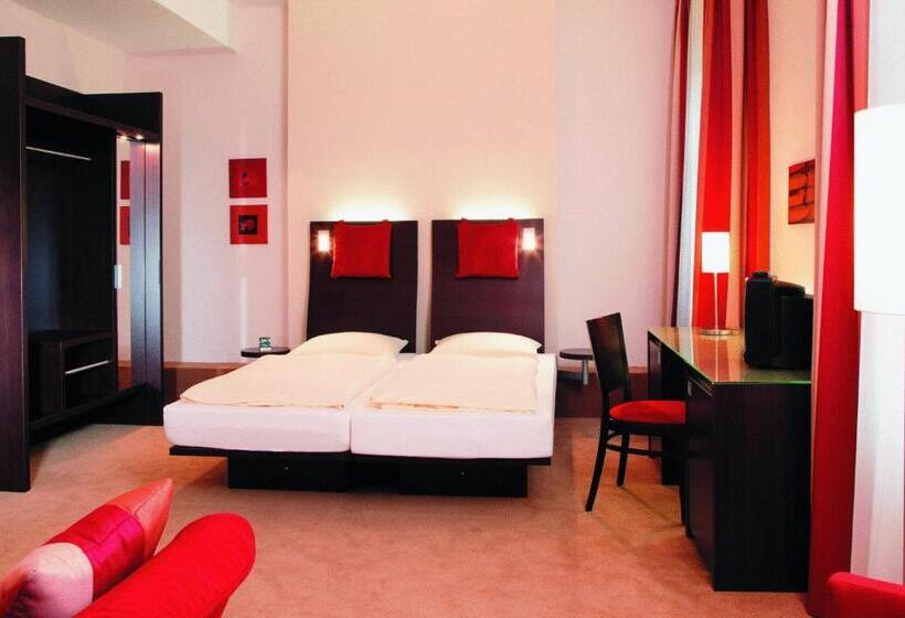 オーシャンビュースタンダードルームバルコニー付き, Maris