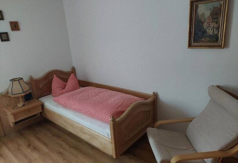 スタンダードシングルルーム, Pension Eichhorn