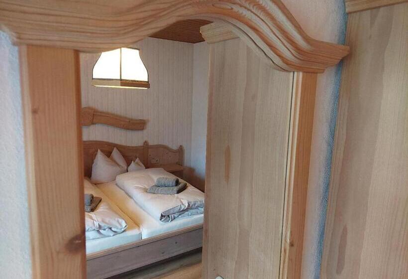 Номер Стандарт, Pension Eichhorn