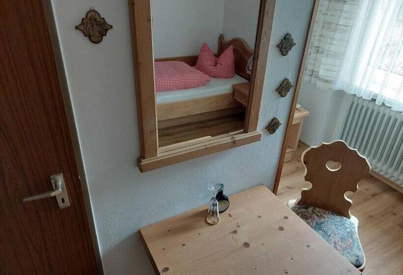 Номер Стандарт Индивидуальный, Pension Eichhorn