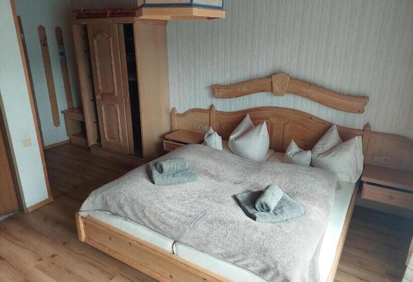 Номер Стандарт с Террасой, Pension Eichhorn