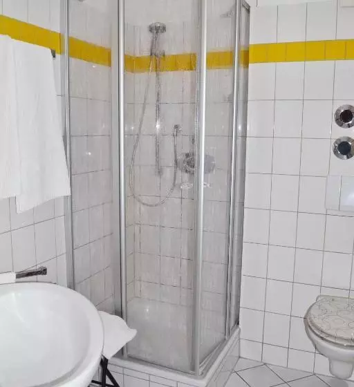 Quarto standart individual, Relax
