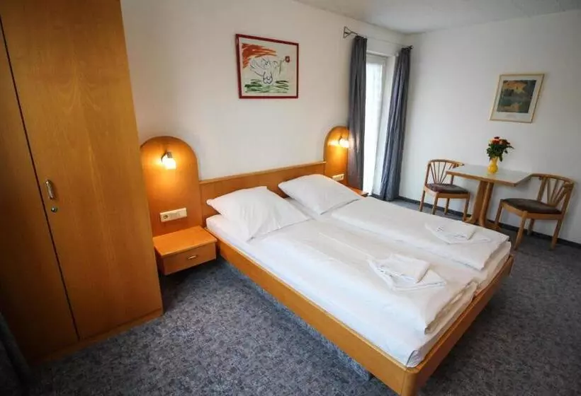 Quarto standard, Relax