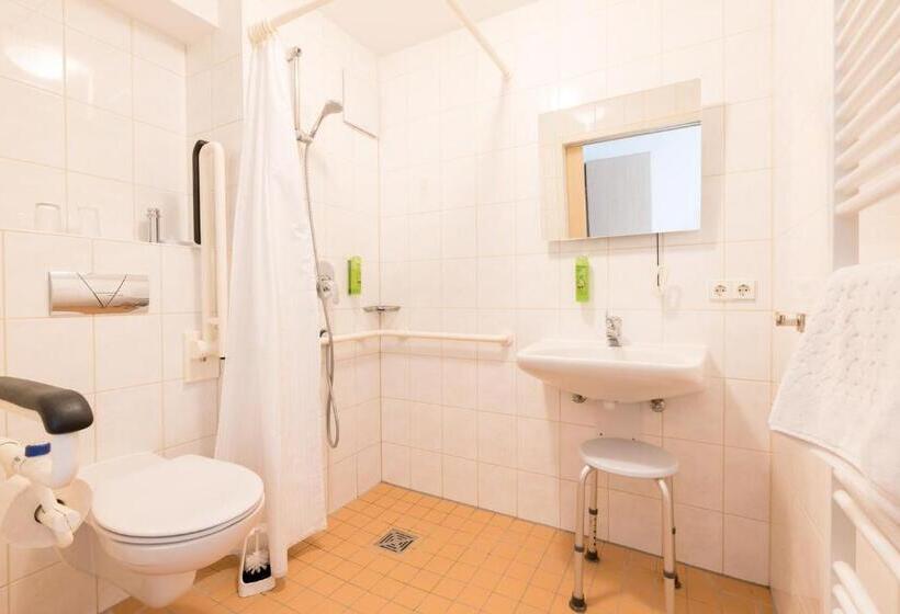 スタンダードシングルルーム, Restaurant Fallerhof