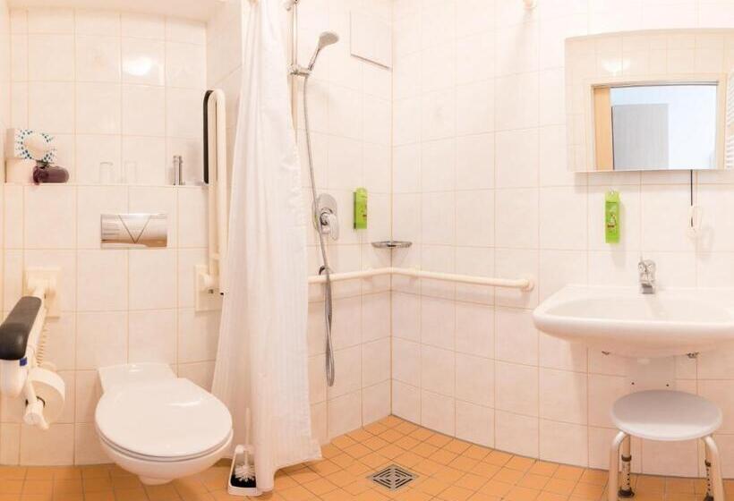 スタンダードシングルルーム, Restaurant Fallerhof