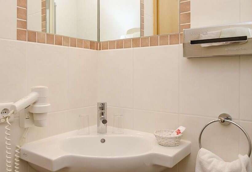 标准单人间, Schweinsberg