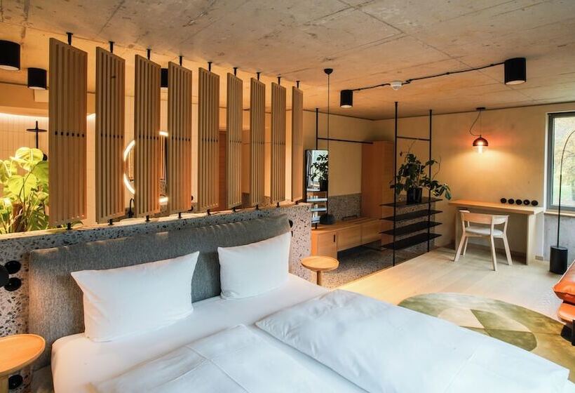 标准间, Seegarten