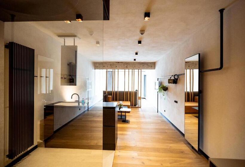 标准间, Seegarten