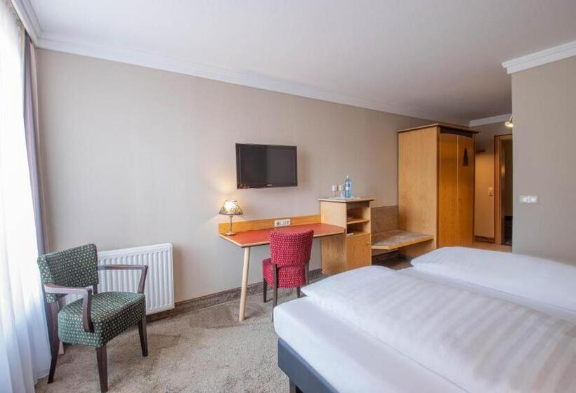 스탠다드 룸, Tanne Ilmenau