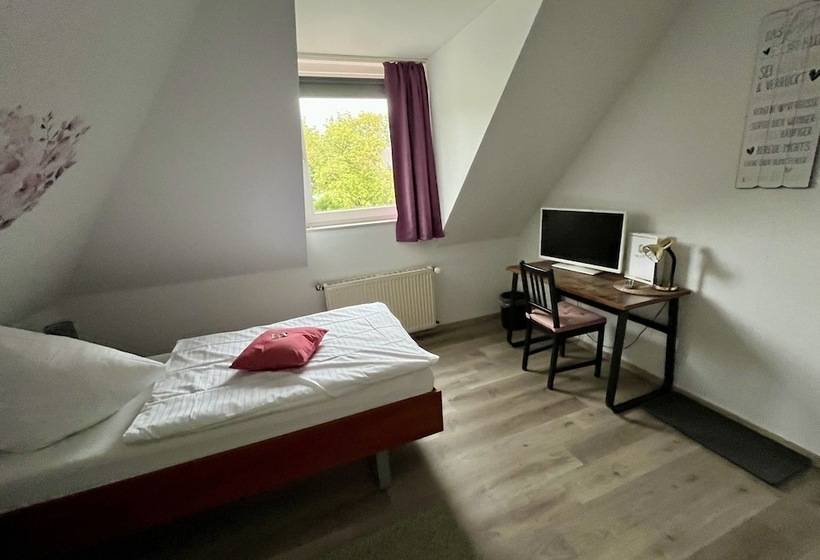 스탠다드 싱글 룸, Vogt