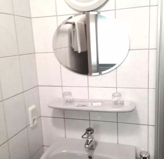 Standard-huone, Waldschlösschen