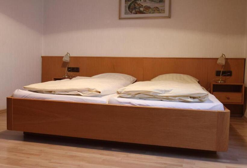 스탠다드 룸, Waldschlösschen