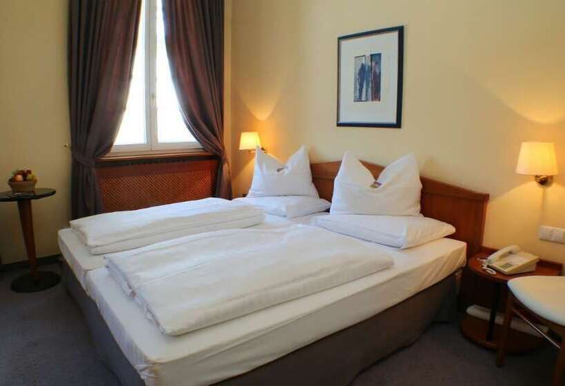 Номер Стандарт, Zum Erbprinzen