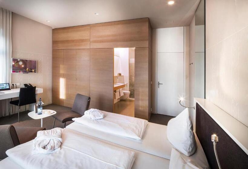 디럭스 룸, Parkhotel Jordanbad